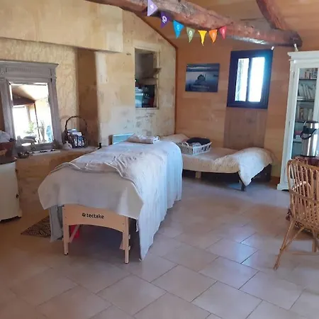 Du Petit Bois 2/5 Pers Le Buisson-de-Cadouin